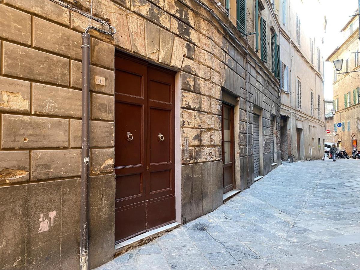 Il Mondo Di Claire - Cozy And Charm Siena Luaran gambar